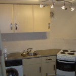 191_320_picture4_49c kitchen 3